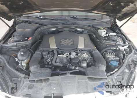 2011 Mercedes-Benz E 350 z USA, uszkodzony, nr VIN WDDHF5GB7BA354171